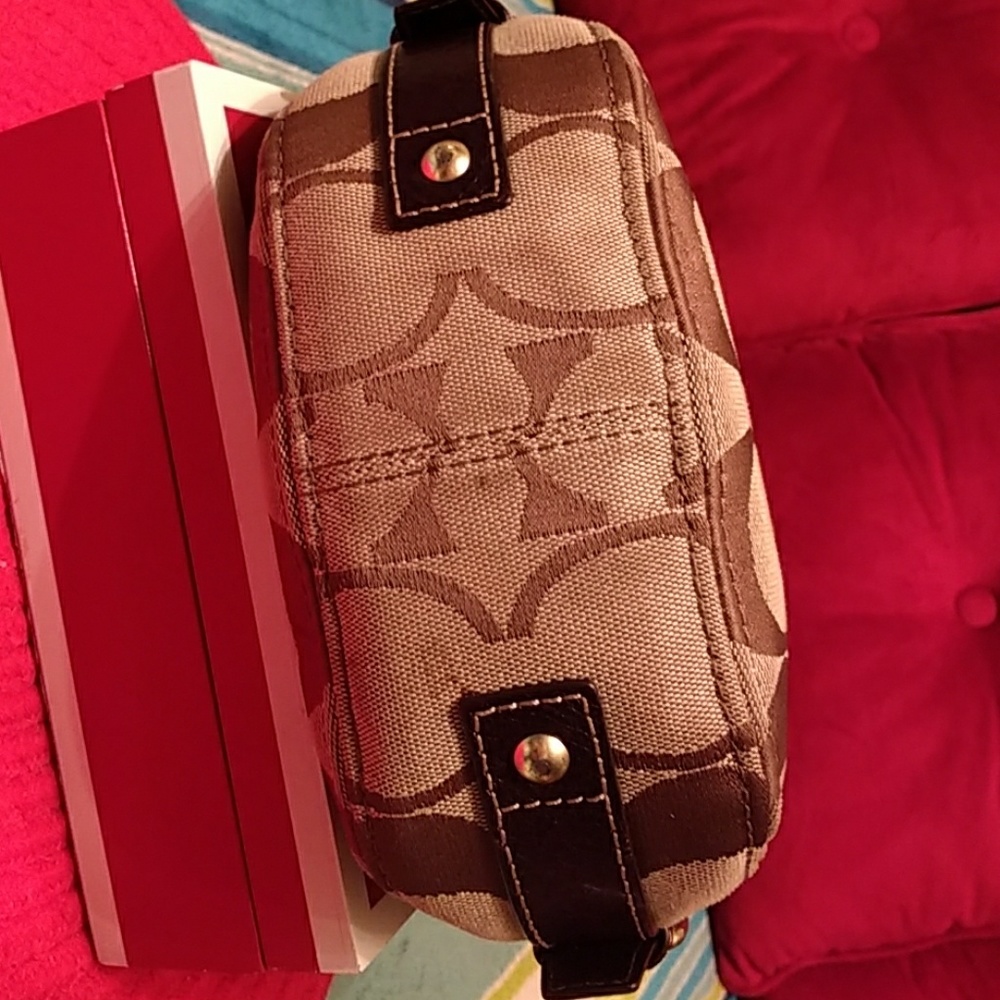 Authentic Coach mini bag - Picture 3 of 8